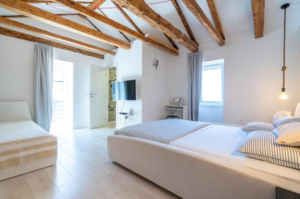 House Franulich Villa Stara Baška Eksteriør bilde